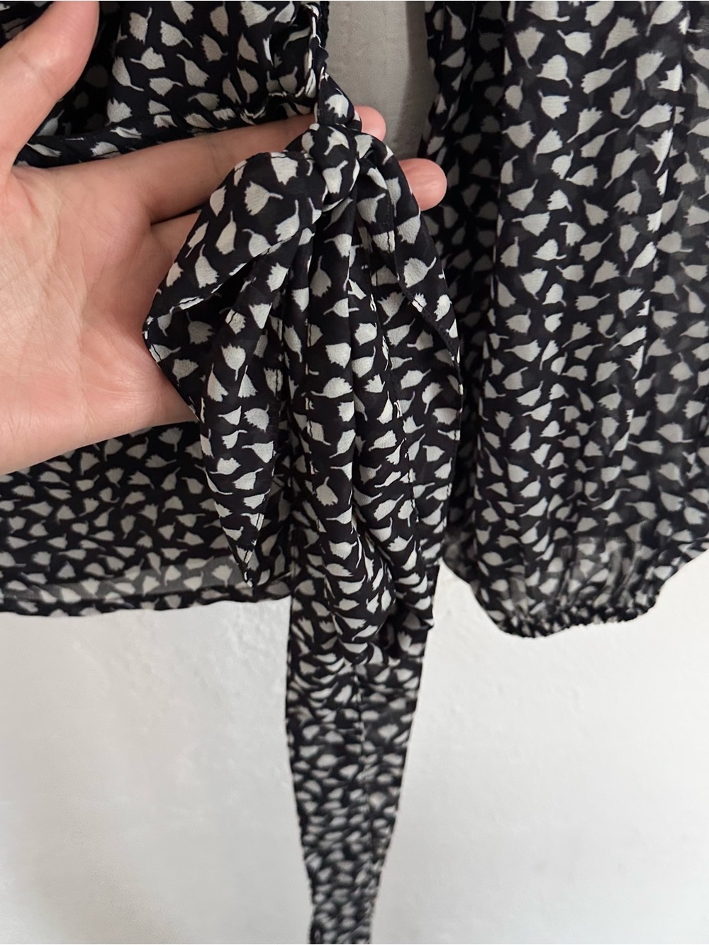 NEW NWT Anthropologie Porridge Puff Sleeve Wrap Blouse with Tie Waist - Picture 6 of 10